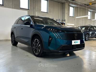 Peugeot 5008 Hybrid 136 GT e-DCS 6 aut. Blu/Azzurro usata Milano