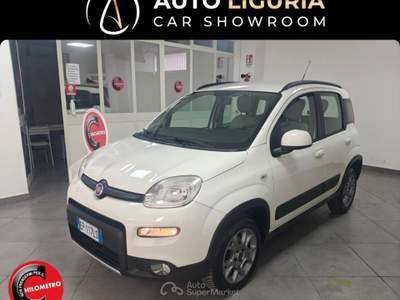 Fiat Panda 0.9 TwinAir Turbo 85cv S&S 6M 4x4 Bianco usata Striano
