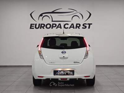 Nissan Leaf Tekna 30KWh Bianco usata Caresanablot