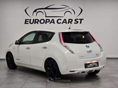 Nissan Leaf Tekna 30KWh Bianco usata Caresanablot