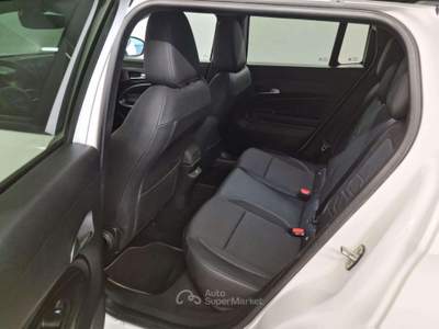 Jeep Avenger 1.2 Turbo 100 CV Summit Bianco usata Erba