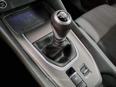 Nissan Qashqai MHEV 140 CV N-Connecta Argento usata Erba