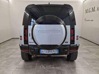 Land Rover Defender 90 3.0D I6 300 CV AWD Auto X-Dynamic HSE Argento usata Erba