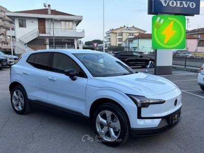 Volvo EX30 P5 Essential Blu/Azzurro usata Rimini