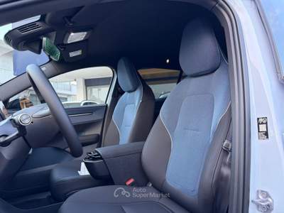 Volvo EX30 P5 Essential Blu/Azzurro usata Rimini