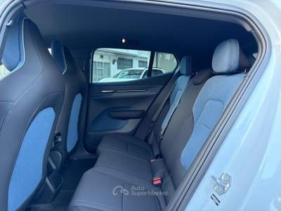 Volvo EX30 P5 Essential Blu/Azzurro usata Rimini