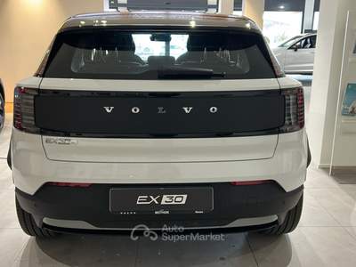 Volvo EX30 EX30 Cross Country Twin Motor Performance AWD Ultra Bianco usata Rimini