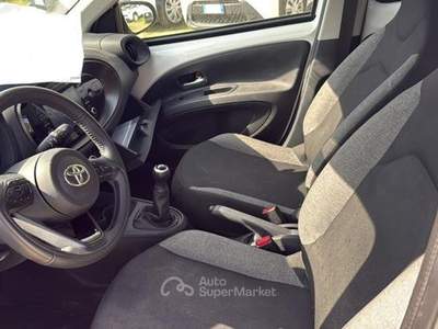 Toyota Aygo X 1.0B (72 CV) Active - Prenota Ora! -** Bianco usata Ciampino