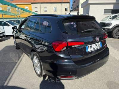 Fiat Tipo Tipo SW 1.3 mjt Business s&s 95cv + Clima Automatico + Cerchi in Lega Nero usata Varedo
