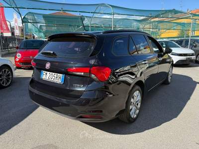 Fiat Tipo Tipo SW 1.3 mjt Business s&s 95cv + Clima Automatico + Cerchi in Lega Nero usata Varedo