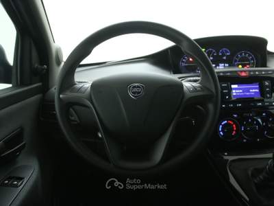 Lancia Ypsilon 1.0 FireFly 70cv Hybrid Silver Nero usata Feltre