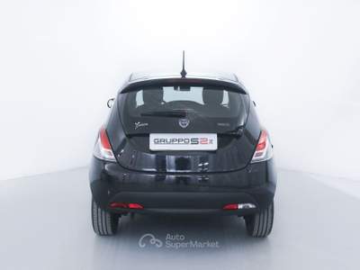 Lancia Ypsilon 1.0 FireFly 70cv Hybrid Silver Nero usata Feltre