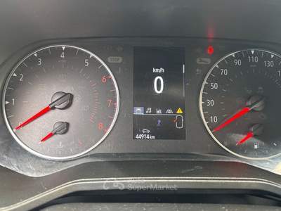 Renault Clio 5 Porte 1.0 TCe GPL Equilibre Argento usata Albignasego