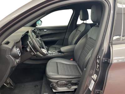 Alfa Romeo Stelvio 2023 2.2 t Sprint rwd 160cv auto Grigio usata Torino