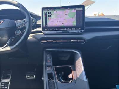 Cupra Terramar 1.5 e-HYBRID DSG Navi DCC Led Matrix Camera 360° Nero usata Serravalle