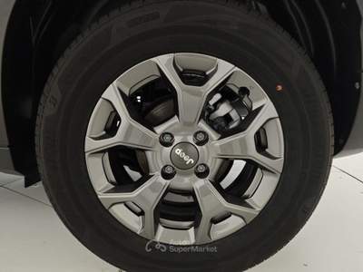 Jeep Avenger 1.2 Turbo Longitude Bianco usata Capua