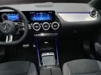Mercedes-Benz GLA GLA 180 AMG Line Adv Plus CAMERA MBUX LED Argento usata Serravalle
