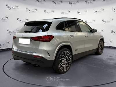 Mercedes-Benz GLA GLA 180 AMG Line Adv Plus CAMERA MBUX LED Argento usata Serravalle