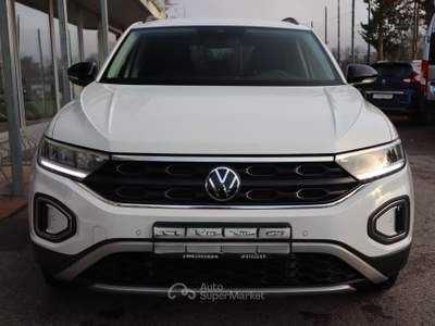 Volkswagen T-Roc 1.5 TSI ACT Goal ACC PDC LED CAR PLAY Bianco usata Serravalle