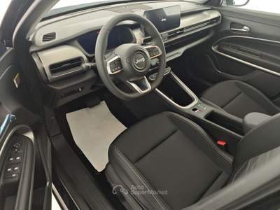 Jeep Avenger 1.2 Turbo 110 CV MHEV Altitude Nero usata Capua