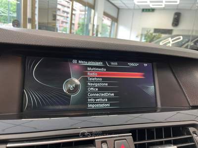 BMW Serie 5 530d Futura d Touring xdrive Business auto Nero usata Torino