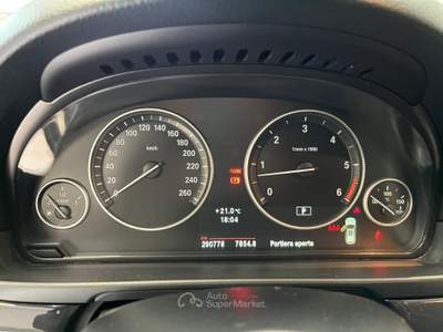BMW Serie 5 530d Futura d Touring xdrive Business auto Nero usata Torino