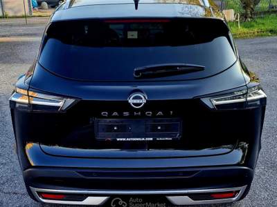 Nissan Qashqai 1.3 N-CONNECTA X-TRONIC Nero usata San Donato Milanese