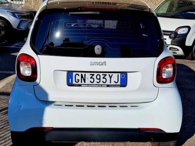 Smart ForTwo piccola comoda ed efficace Bianco usata San Donato Milanese