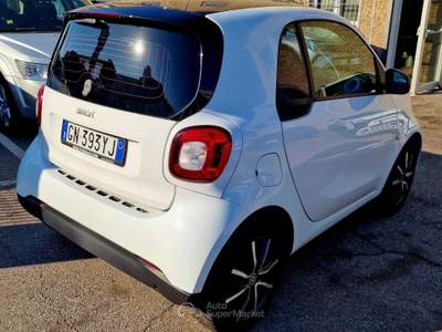 Smart ForTwo piccola comoda ed efficace Bianco usata San Donato Milanese
