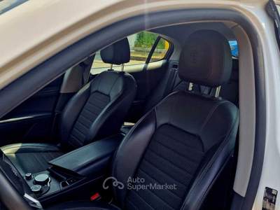 Alfa Romeo Stelvio OTTIMO COMPROMESSO PREZZO INTERESSANTE Bianco usata San Donato Milanese
