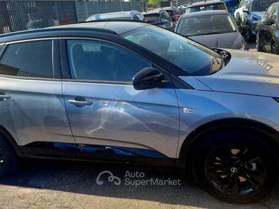 Opel Grandland HYBRID BENZINA ULTIMATE AUTOMATICA Argento usata San Donato Milanese