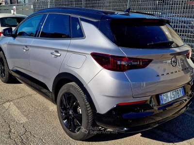 Opel Grandland HYBRID BENZINA ULTIMATE AUTOMATICA Argento usata San Donato Milanese