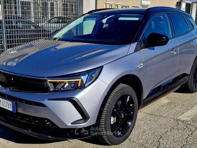 Opel Grandland HYBRID BENZINA ULTIMATE AUTOMATICA Argento usata San Donato Milanese