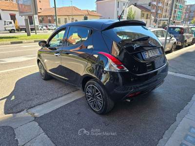 Lancia Ypsilon Ypsilon III 2015 1.2 Gold s Nero usata Torino