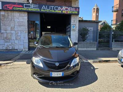 Lancia Ypsilon Ypsilon III 2015 1.2 Gold s Nero usata Torino Lancia Ypsilon Ypsilon III 2015 1.2 Gold s Nero usata Torino