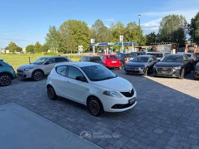 Lancia Ypsilon 1.2 GPL Ecochic Gold 5p ANCHE PER NEOPATENTATI Bianco usata Russi