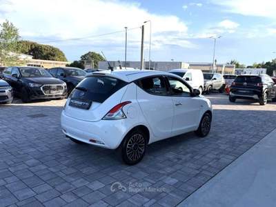 Lancia Ypsilon 1.2 GPL Ecochic Gold 5p ANCHE PER NEOPATENTATI Bianco usata Russi