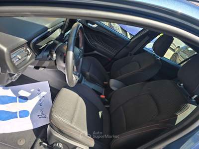 Ford Focus ST LINE Blu/Azzurro usata Torino