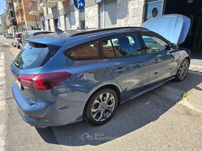 Ford Focus ST LINE Blu/Azzurro usata Torino