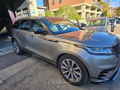 Land Rover Range Rover Velar Range Velar 3.0 V6 sd6 R-Dynamic SE 300cv auto Oro usata Torino