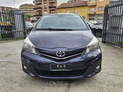 Toyota Yaris Yaris 5p 1.4 d-4d Lounge Lilla usata Torino