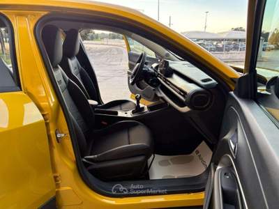 Jeep Avenger 1.2 Turbo 100 CV Altitude Giallo usata Carovigno