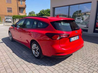 Ford Focus Focus 1.0 EcoBoost Hybrid 125 CV SW Business Rosso usata Cittadella