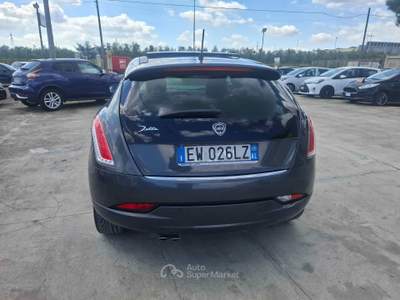 Lancia Delta - 2014 PLATINO TETTO APRIBILE Grigio usata ANDRIA