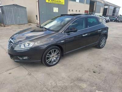 Lancia Delta - 2014 PLATINO TETTO APRIBILE Grigio usata ANDRIA