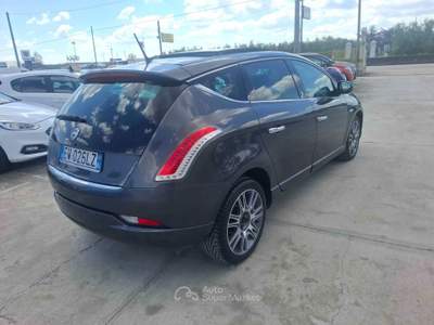 Lancia Delta - 2014 PLATINO TETTO APRIBILE Grigio usata ANDRIA