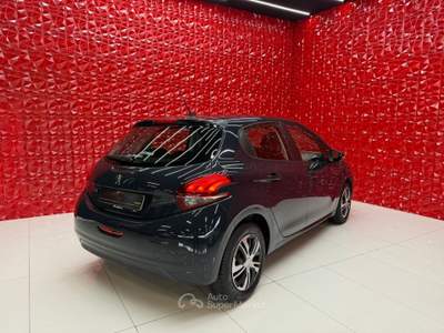 Peugeot 208 5 porte Active OK NEOPATENTATI Blu/Azzurro usata Agliana