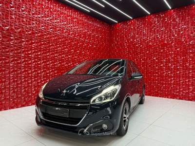 Peugeot 208 5 porte Active OK NEOPATENTATI Blu/Azzurro usata Agliana