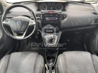 Lancia Ypsilon LANCIA Ypsilon 0.9 TwinAir 85 CV 5 porte Metano Ecochic Elefantino Bianco usata San Benedetto del Tronto