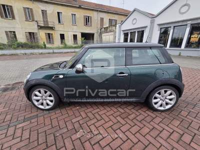 MINI Cooper MINI Mini 1.6 16V Cooper D Verde usata Gallarate